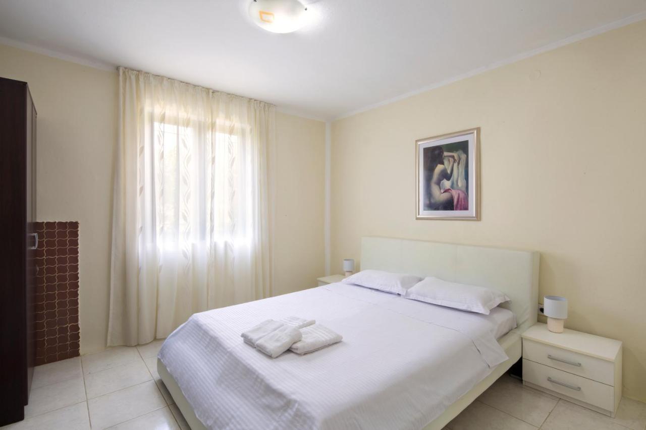 Apartments Al Parma Budva Luaran gambar